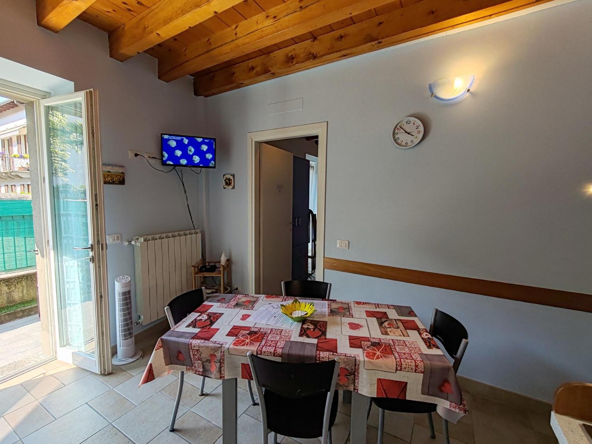 Residenza Silvana Apt A Cielo On The Ground Floor With Parking Verbania Exteriör bild