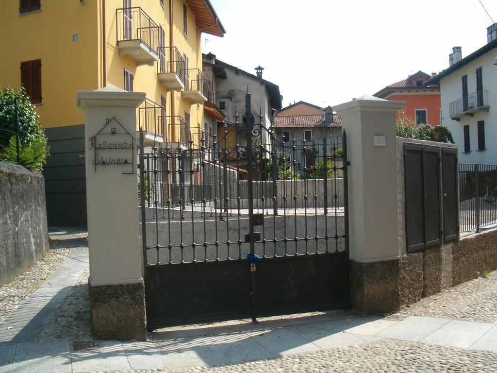 Residenza Silvana Apt A Cielo On The Ground Floor With Parking Verbania Rum bild